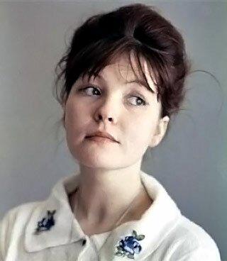 Б. Ахмадулина Ахмадулина